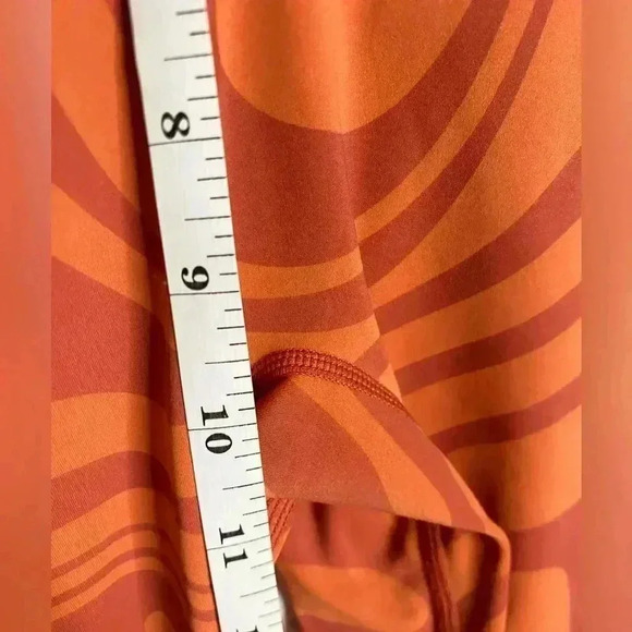 Balance Orange Leggings - Picture 3 of 8